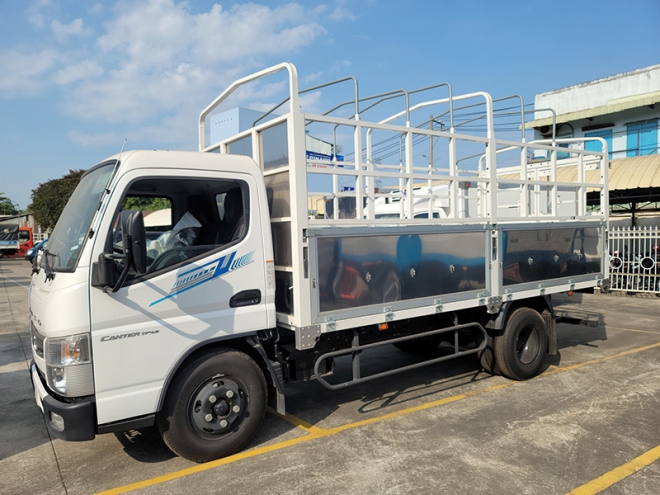 Xe tải Mitsubishi Canter TF4.9 (1.9 tấn)