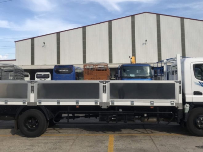 Xe tải Mitsubishi Canter TF8.5 & TF8.5L (4,7 tấn)